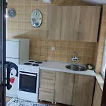 Lux * Τούζλα