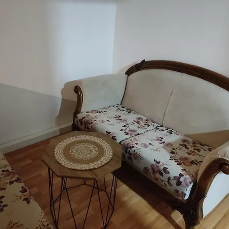 Lux Apartamento