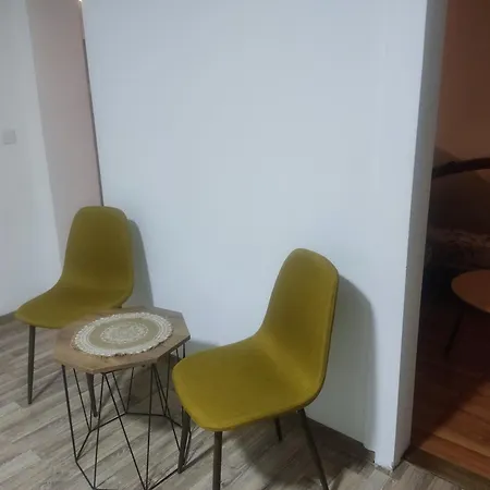 Lux * Tuzla